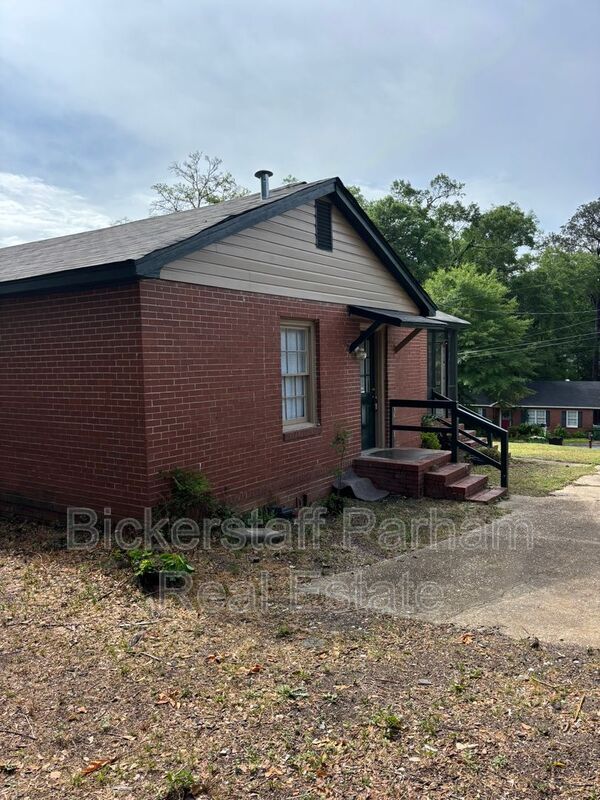 Foto del edificio - 3931 Dexter Dr