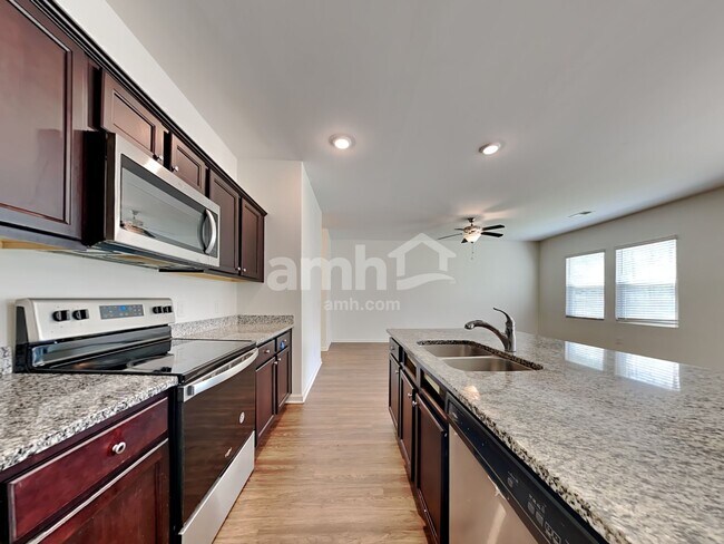 Foto del edificio - 206 Orion Way