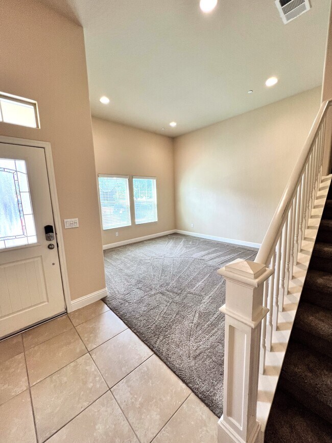 Entry To Living Rm. - 6187 E Pontiac Way