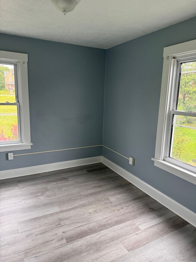 Foto del edificio - 1139 Wallis- 3 bed/1 bath home for rent