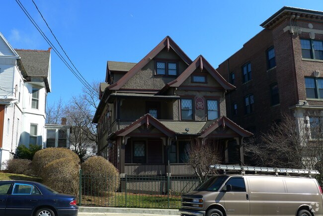 Foto del edificio - 90 Willow St