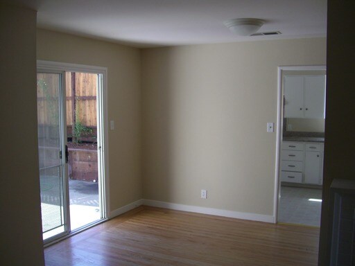Building Photo - 128 McAllister Ave