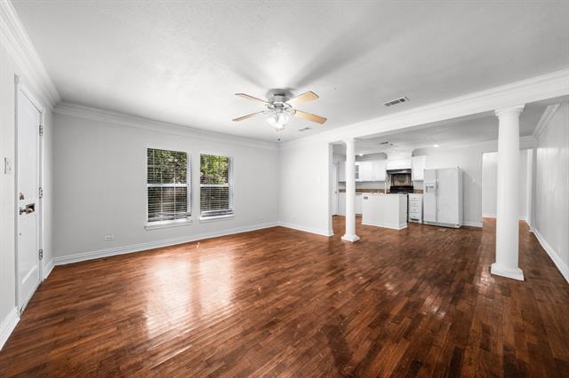 Foto principal - 812 W College St