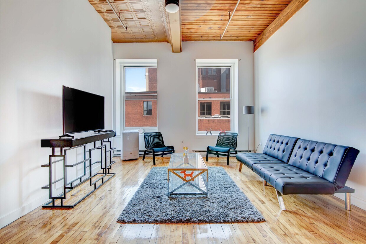 Foto principal - 158 Chestnut St