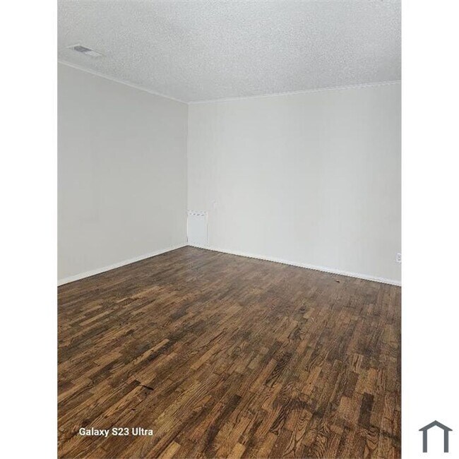 Foto del edificio - 4 Bedroom