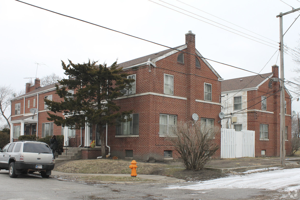 Foto del edificio - Tyler Street Apartments