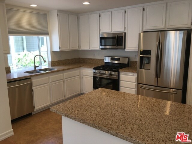 Foto del edificio - 4258 FLINTLOCK Ln