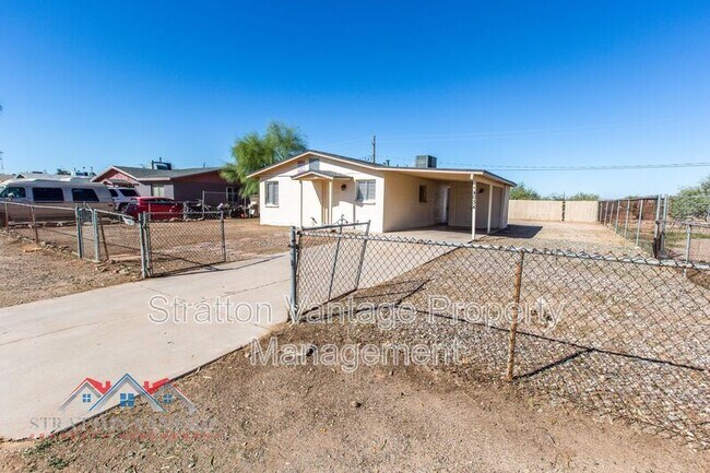 Foto del edificio - 14034 W Noble Cir