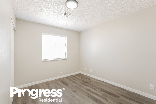 Building Photo - 433 Bell Ave