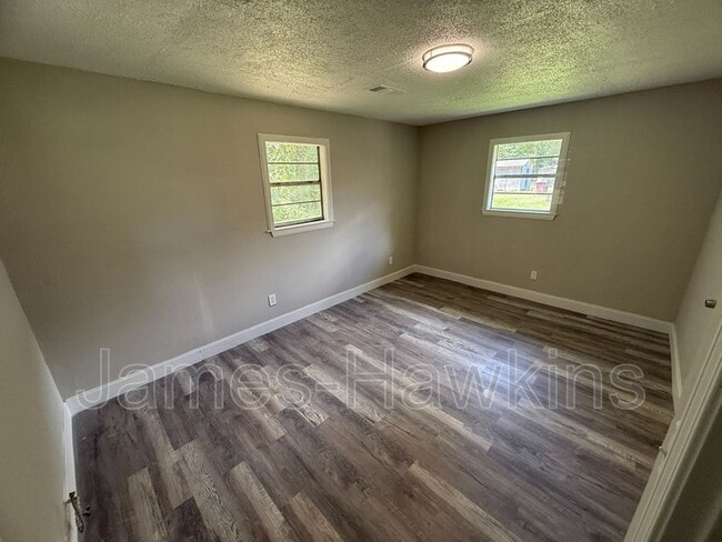 Foto del edificio - 2281 Wildwood Dr