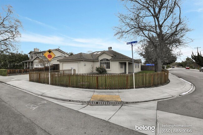 Foto del edificio - 403 Farley St