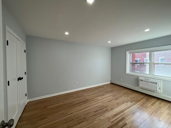 Foto del edificio - TWELVE17 Ocean Ave