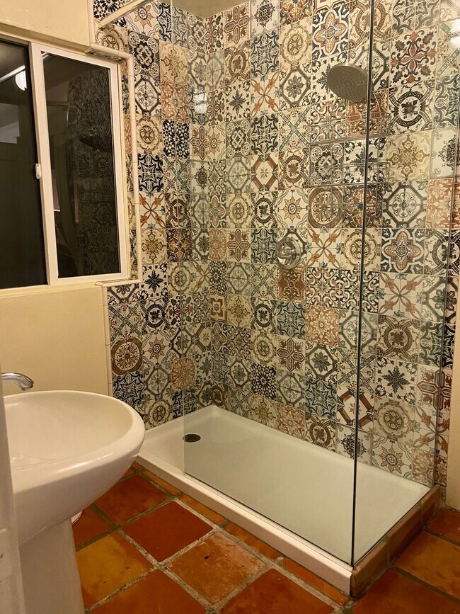 Foto del edificio - 1450 Palm St