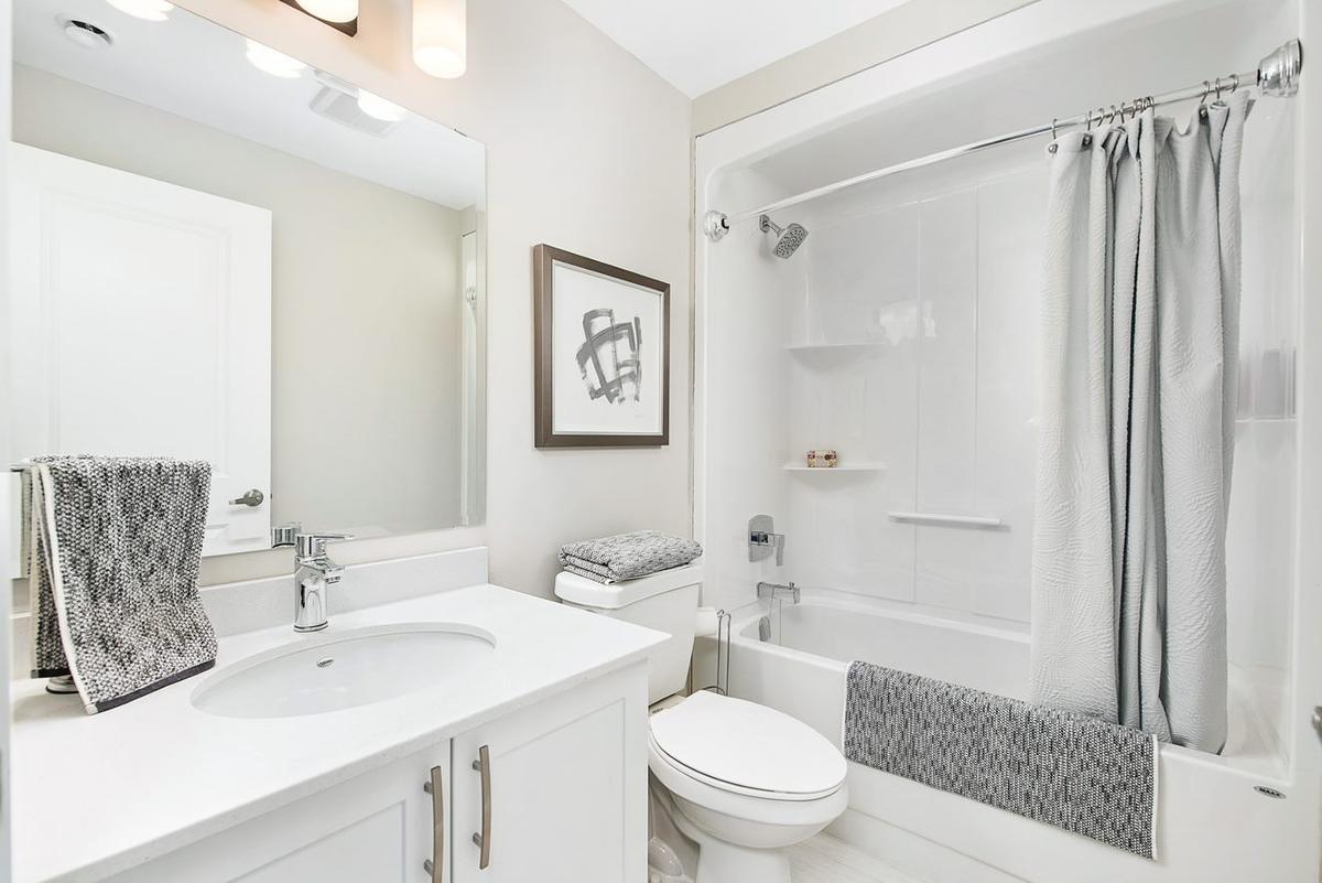 The Chelsea at Paisley Square Apartments 978 Paisley Rd Guelph, ON