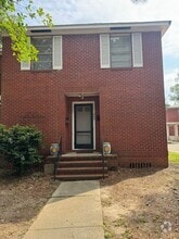 Building Photo - 665 Carol Marie Dr