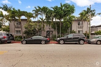 Building Photo - 1551 West Ave
