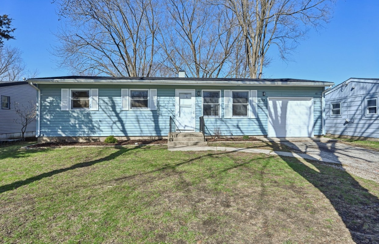 Foto principal - 1713 Rogers Ave