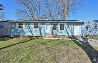 Building Photo - 1713 Rogers Ave