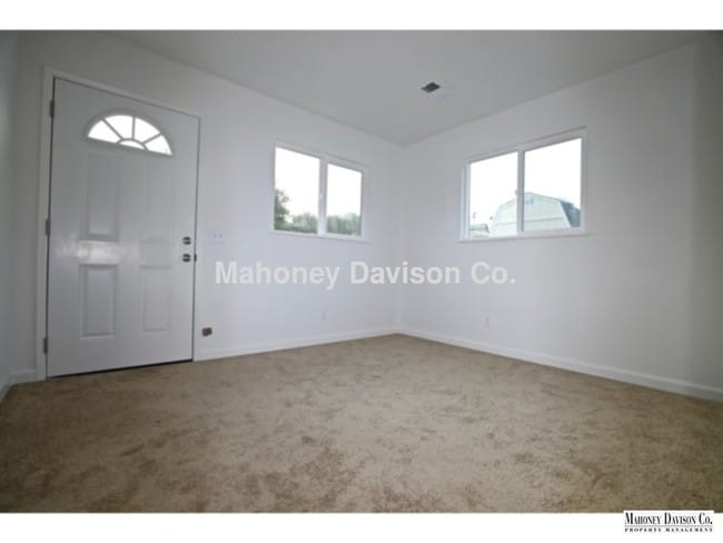 Foto del edificio - 8190 Arthur St