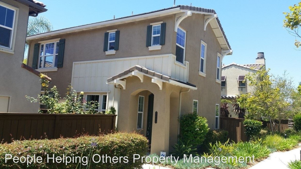 Primary Photo - 1605 Phoenix Ct