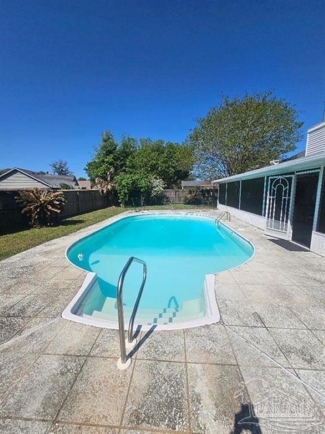 Foto del edificio - 8632 Westview Ln