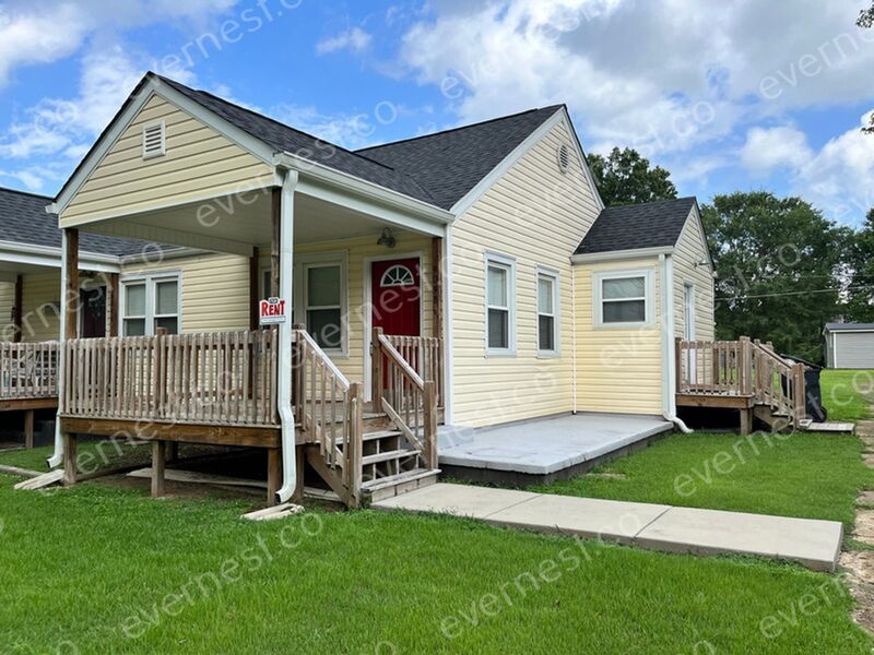 909 S Chattanooga St Unit 2B, LaFayette, GA 30728 Condo for Rent in