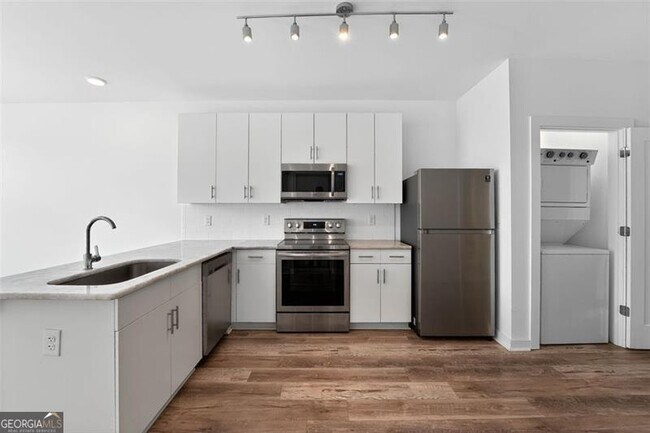 Foto del edificio - 525 Parkway Dr NE