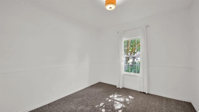 Foto del edificio - 104 Lost Ridge Way