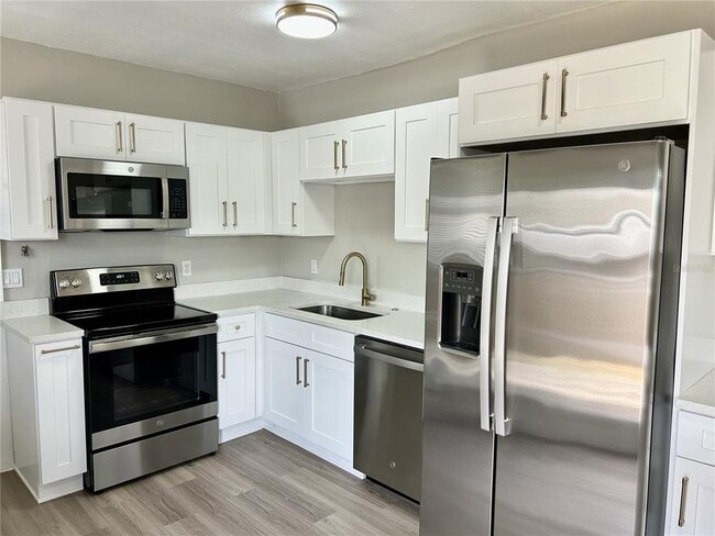 Foto del edificio - 706 E Flora St