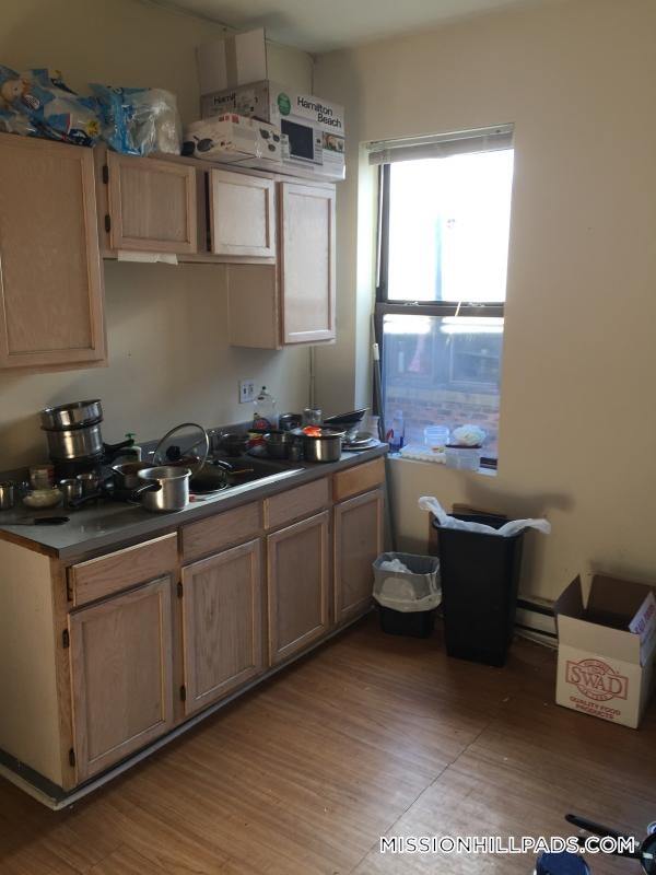 Building Photo - 891 Huntington Ave