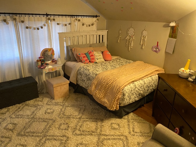 Building Photo - 418 Paris Ave