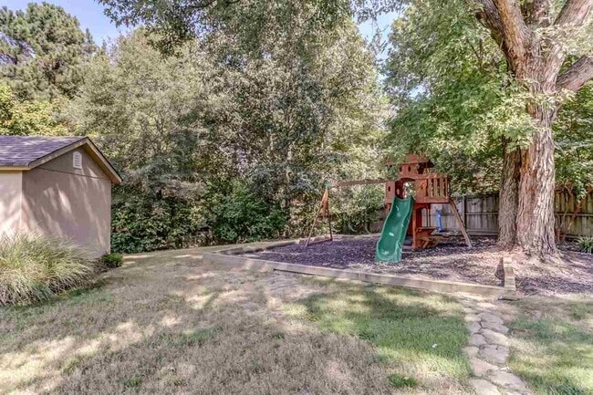 Building Photo - 2472 Monte Carlo Dr
