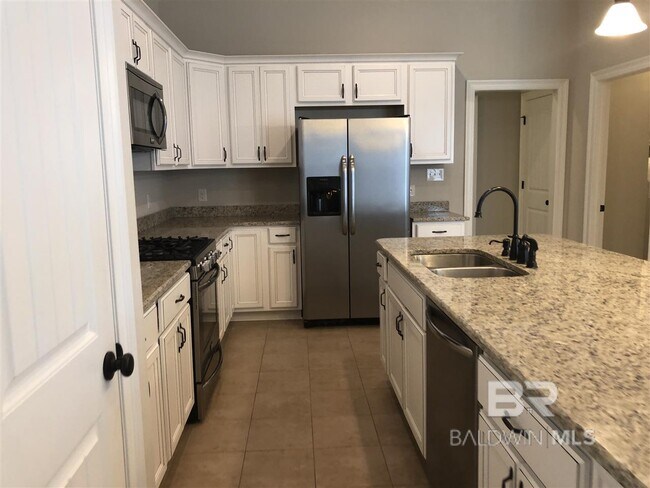 Foto del edificio - 632 Turquoise Dr