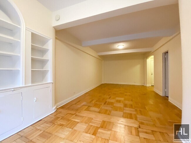 Foto del edificio - EAST 56 STREET