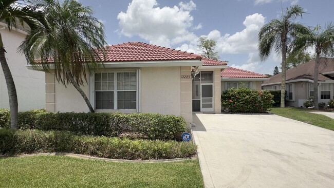 Foto del edificio - 13285 Opal Ln