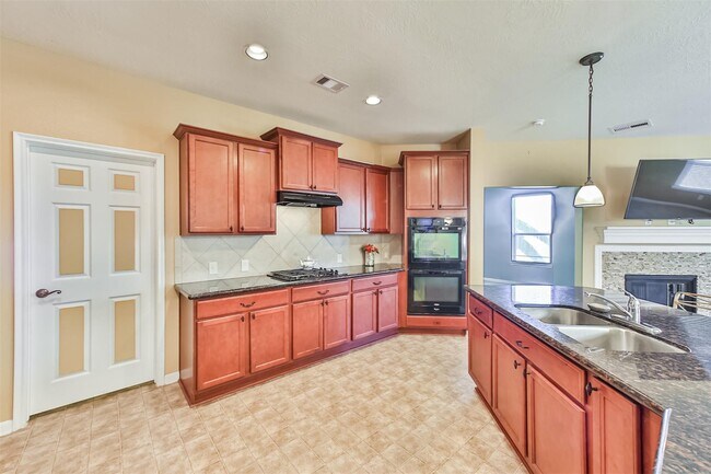 Foto del edificio - 4814 Mint Trails