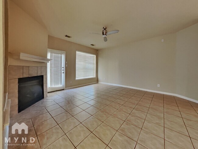 Building Photo - 1813 Maize Bend Dr