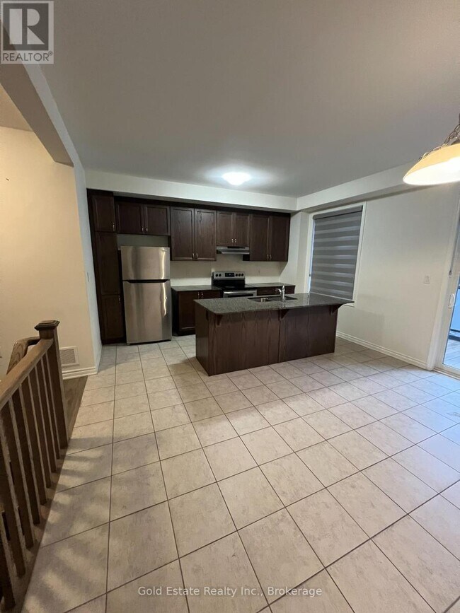 Building Photo - 16 Summer Wind Ln