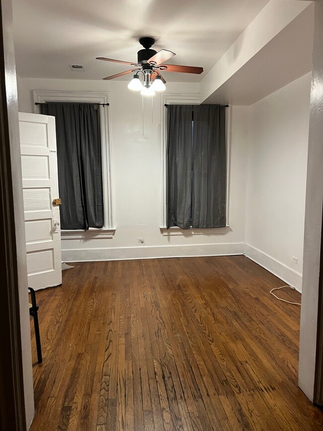 Building Photo - 712 N Ada St