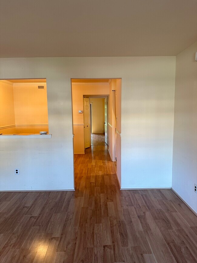 Building Photo - 2020 Jason Dr