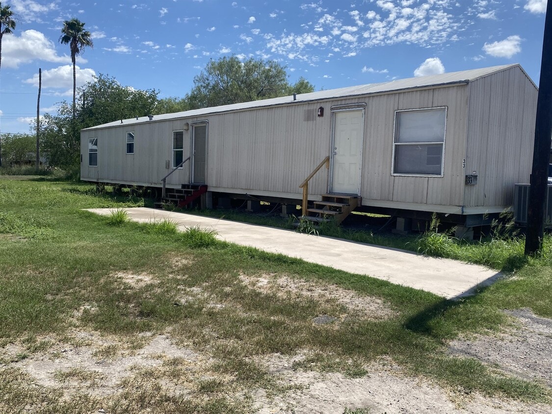 1157 W Kenedy Ave, Kingsville, TX 78363 House Rental in Kingsville