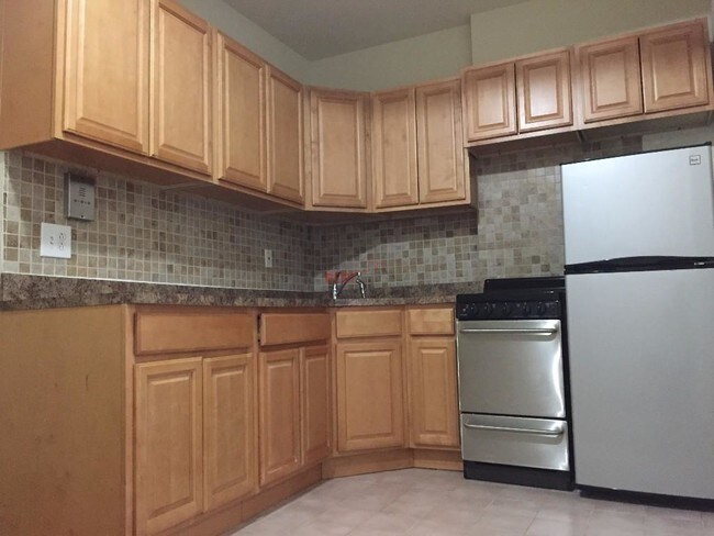 Foto del edificio - 138 W 46th St