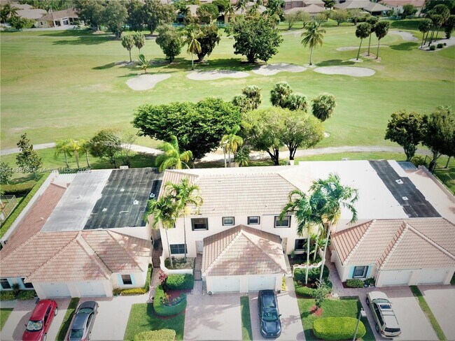 Foto del edificio - 661 SW 158th Terrace