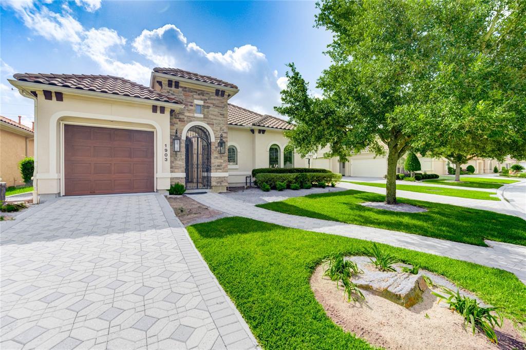 Foto principal - 1903 Flower Garden Ln