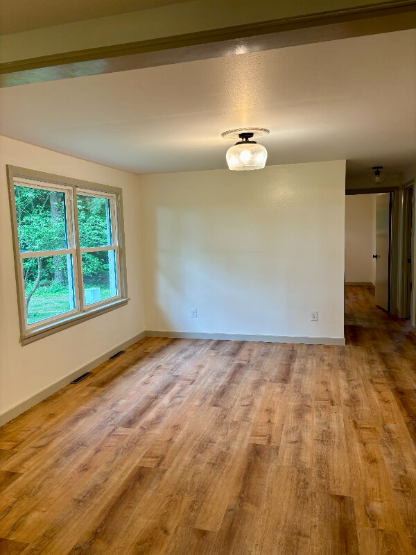 Building Photo - 46 Sherman Ln