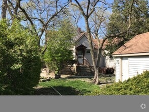 Building Photo - 8834 Burlington Ave