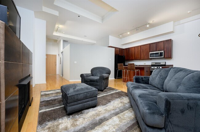 Foto del edificio - 208 W Washington St