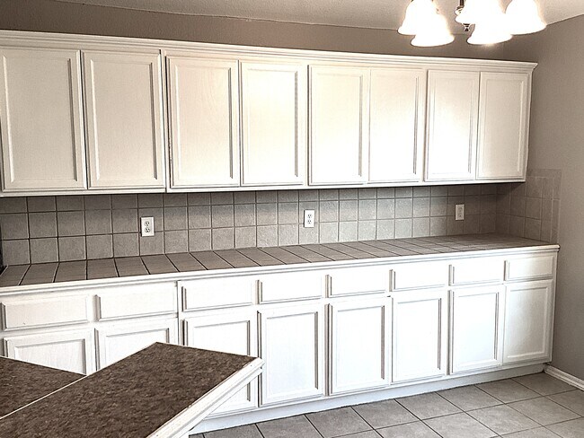 Foto del edificio - 316 SW 40th St