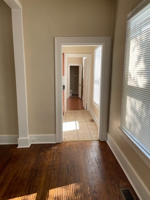 Foto del edificio - 3200-3212 E 5th Ave