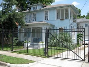 Building Photo - 1315 Eagle St